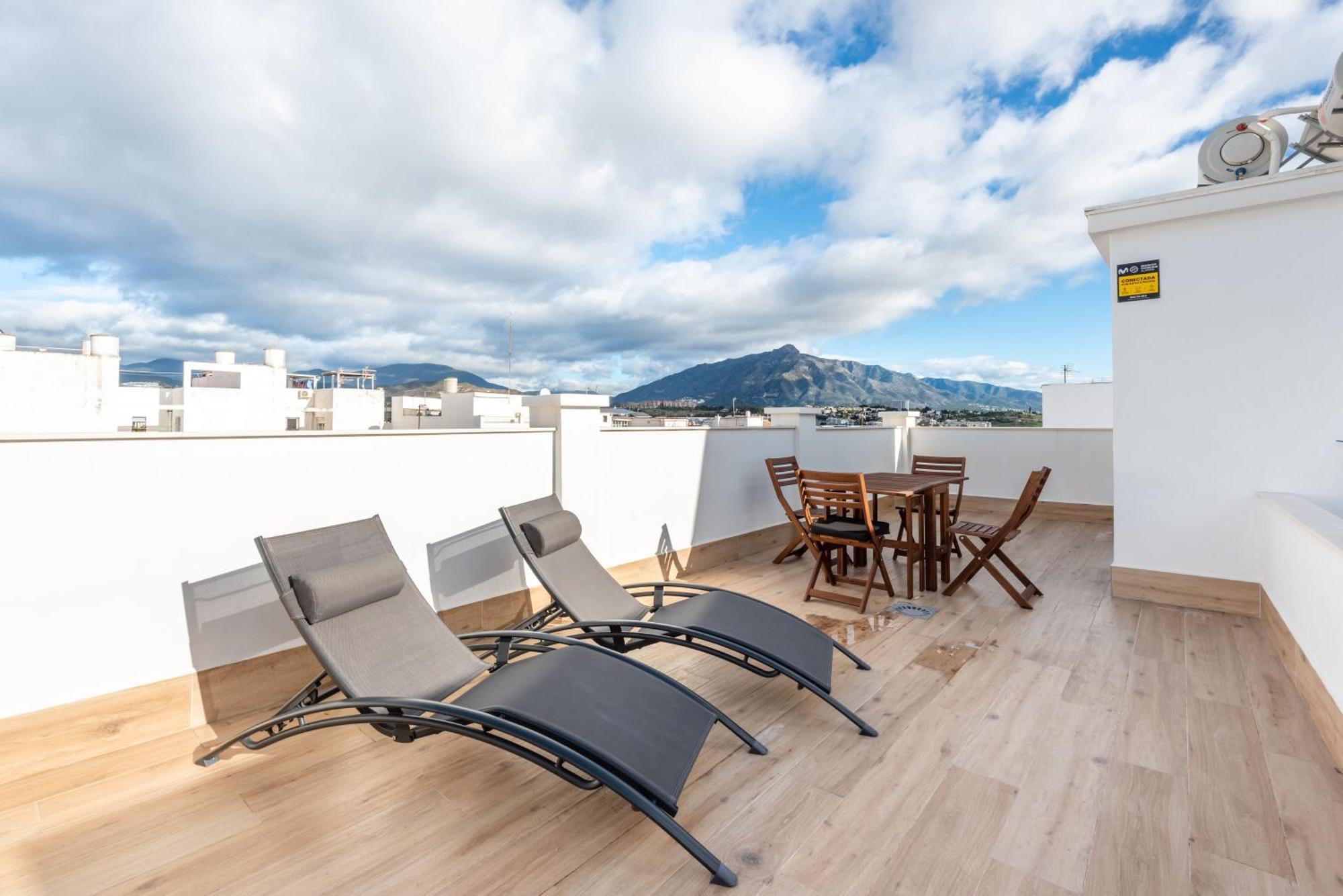 Moderno Apartamento L Marbella Bagian luar foto