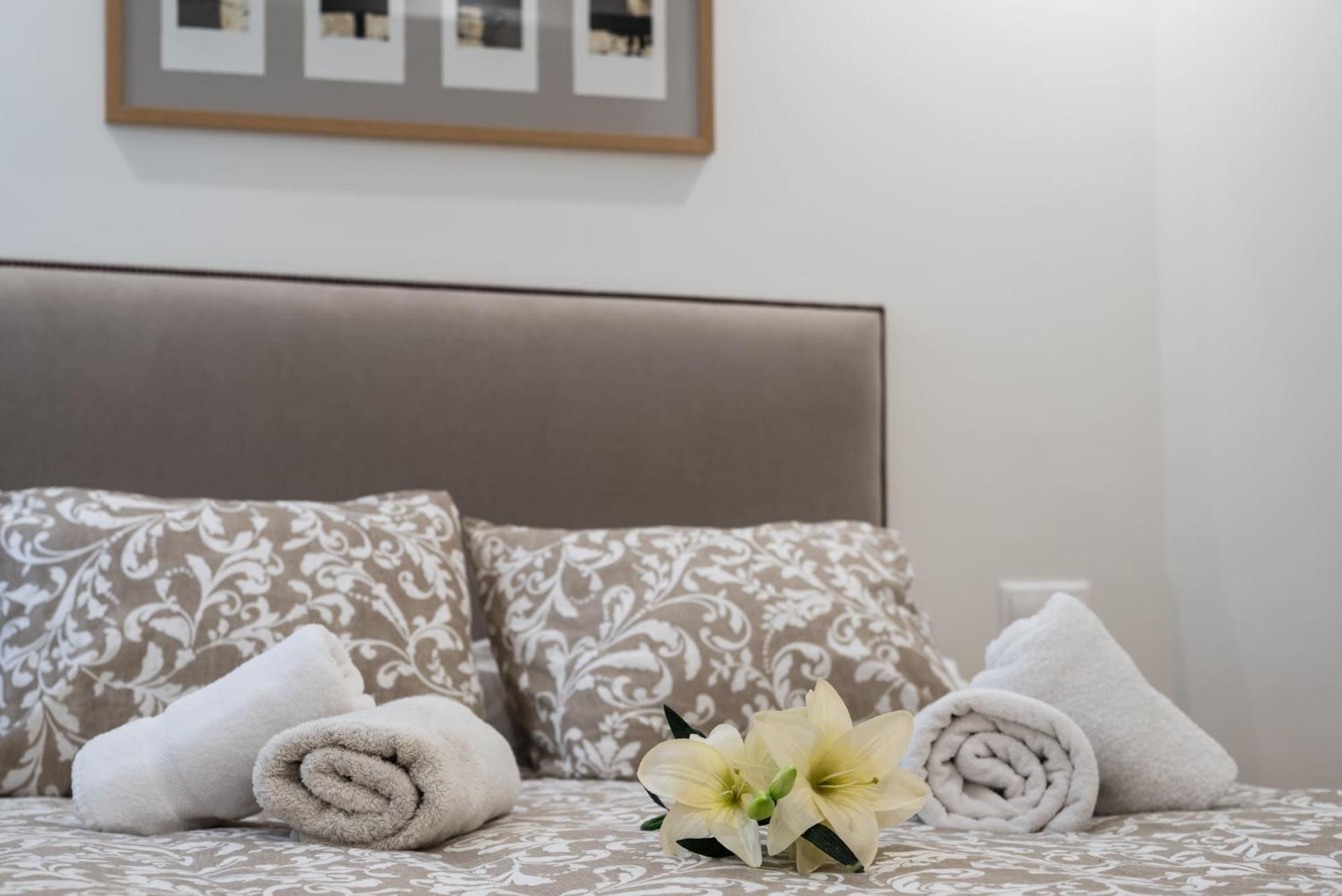 Moderno Apartamento L Marbella Bagian luar foto